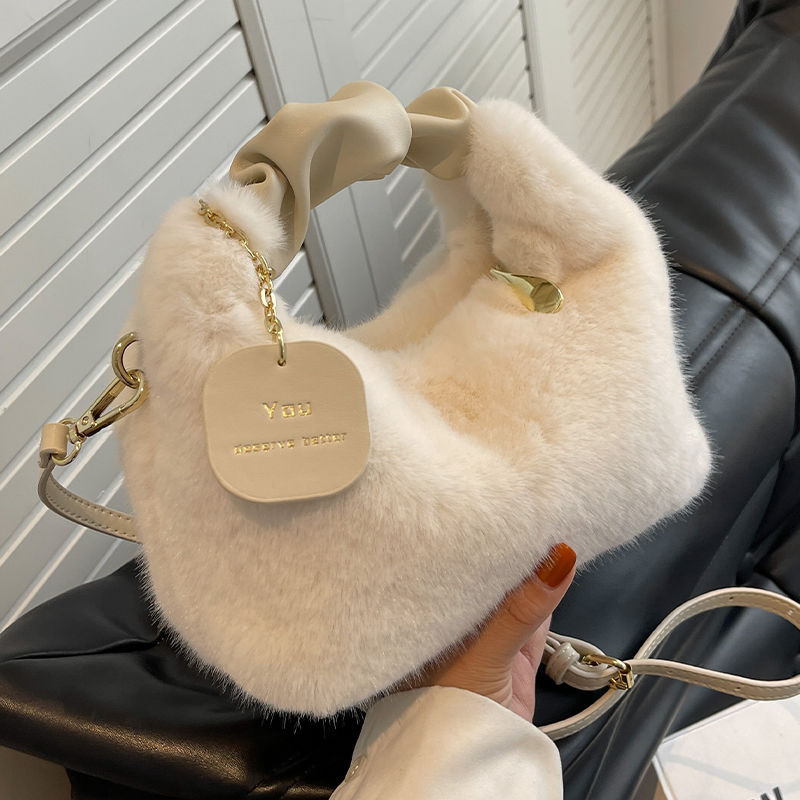 New winter style furry women's handbag fleecy cute lady bag